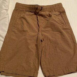 Boys khaki shorts size 14-16.